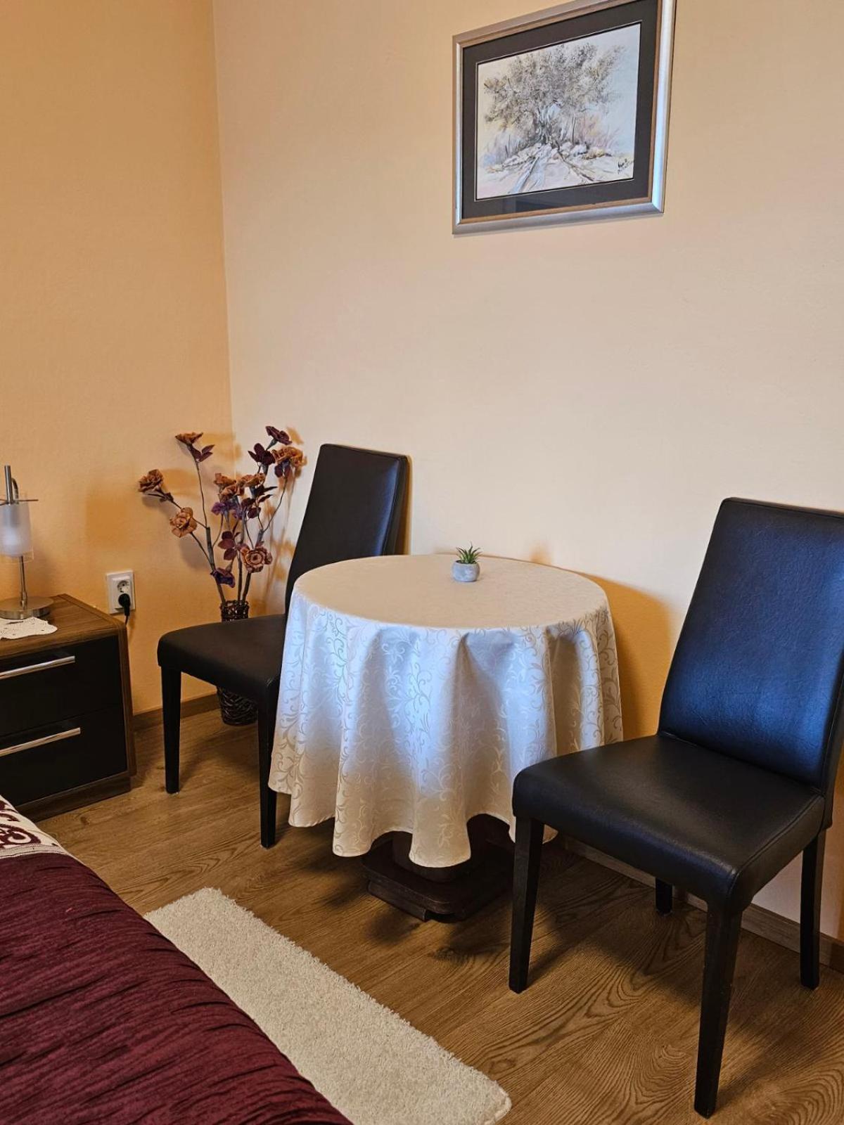 Guesthouse Villa Marija Мотовун Екстер'єр фото