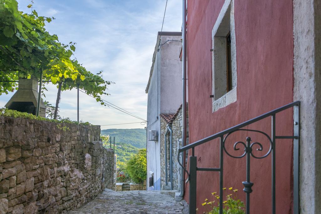 Guesthouse Villa Marija Мотовун Екстер'єр фото