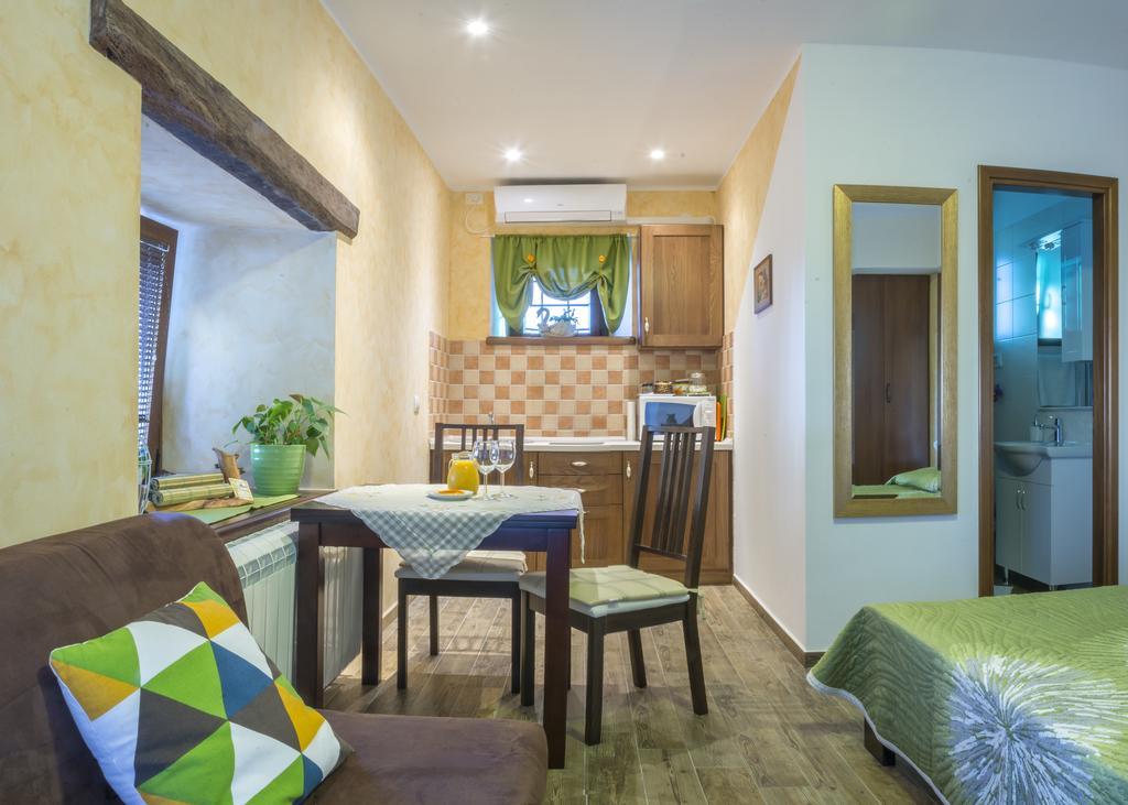 Guesthouse Villa Marija Мотовун Екстер'єр фото